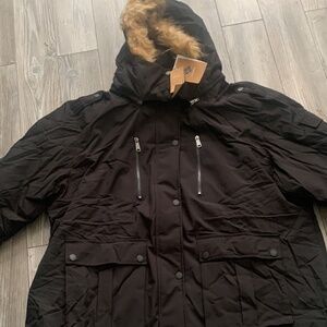 Wantdo Women’s Plus Size 3X Winter Parka.